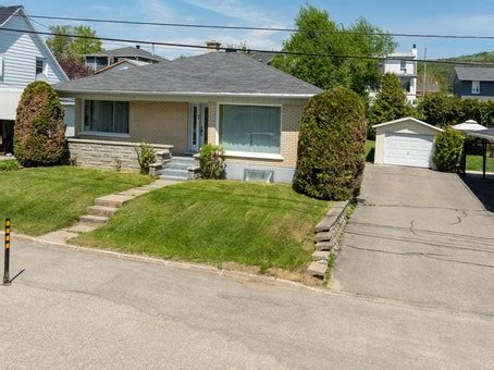 celine tanguay proprio direct|Bungalow in Sainte.